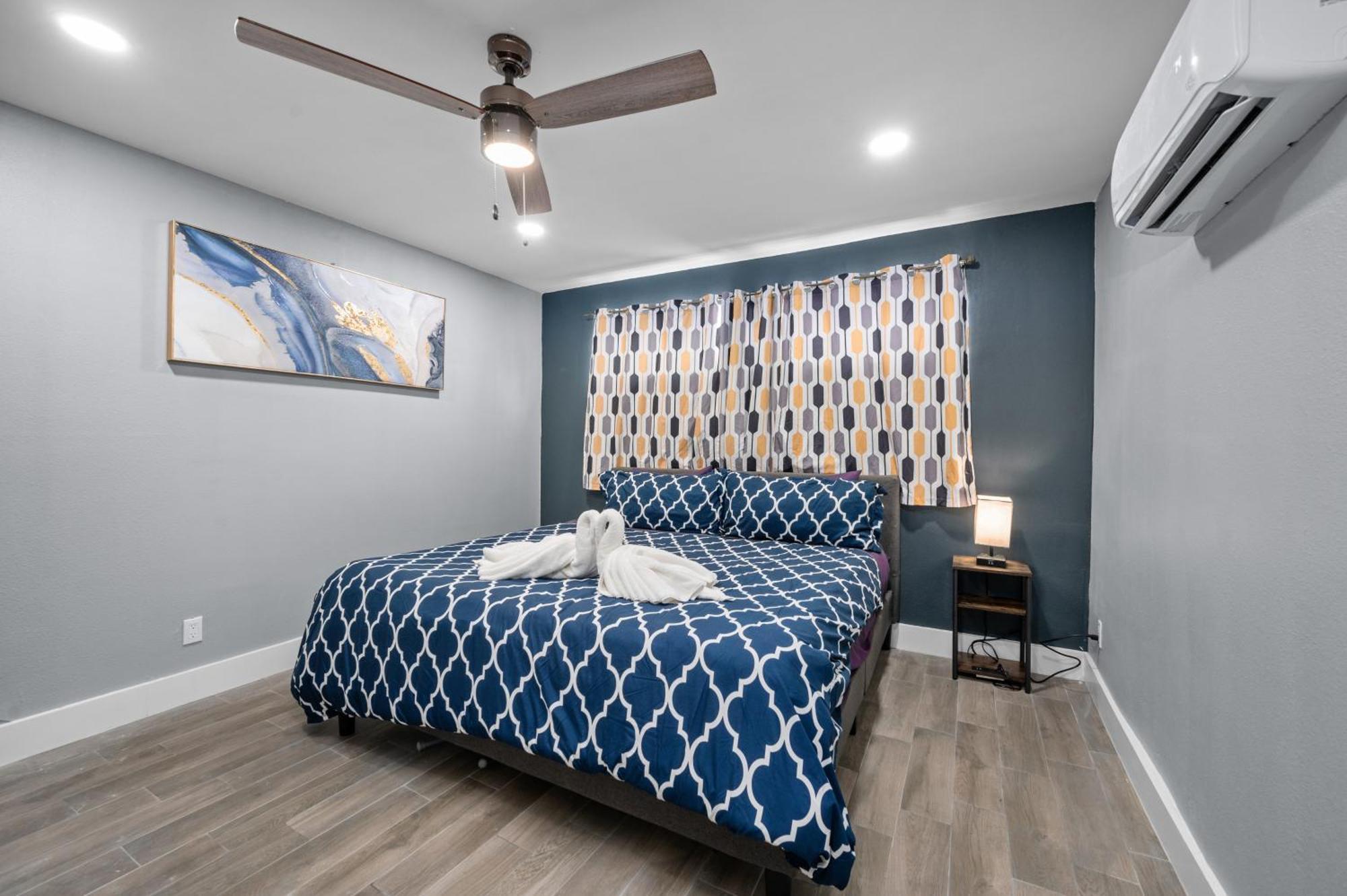 Comfortable 2Br Uptown Escape With Free Park Houston Extérieur photo