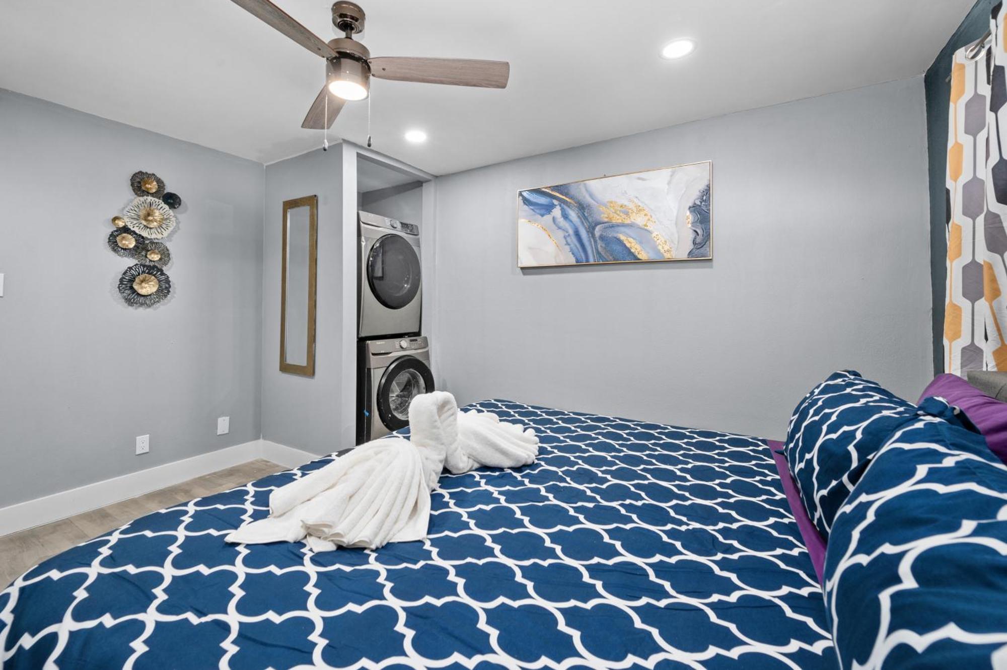 Comfortable 2Br Uptown Escape With Free Park Houston Extérieur photo